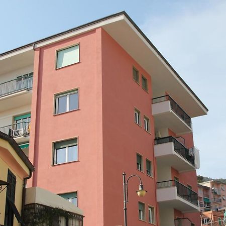 "Home Away From Home" Monterosso al Mare Esterno foto